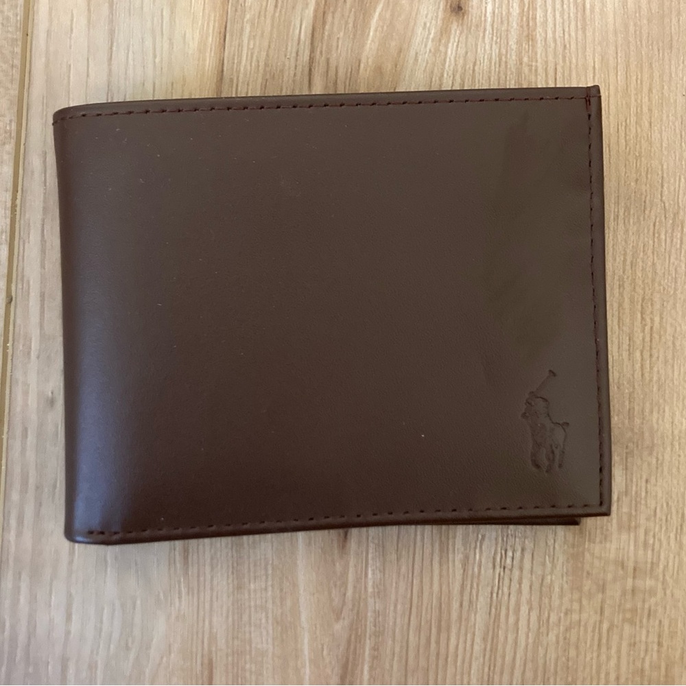 Brown men’s polo wallet